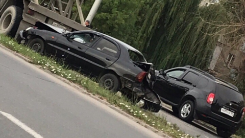 В ДТП в Энгельсе пострадал водитель Chevrolet