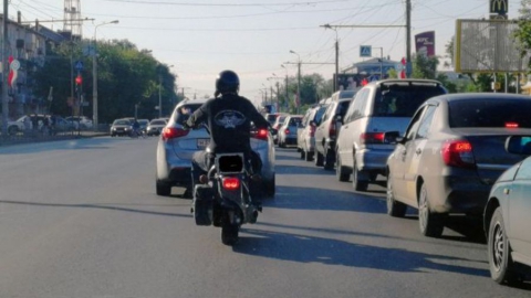 «Десятка» отправила мотоциклиста в больницу