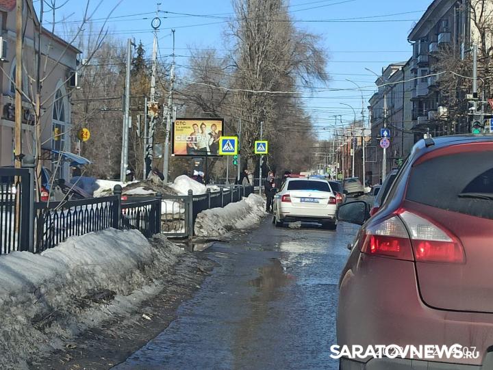 Камера рахова московская. Пересечение Московской и Рахова Саратов. Авария в Саратове сегодня на Московской улице. ДТП 22.06.2022 Саратов улица Новоастраханское шоссе.