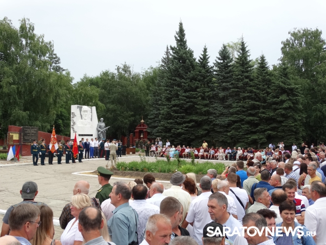 Военное командное саратовское. Саратовское высшее военное ракетное училище. Ракетное училище Саратов. Саратовское ВВКИУ РВ им.Лизюкова. РВСН училище Саратов.