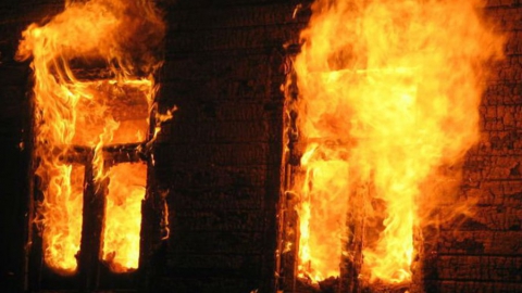 Летняя кухня и сарай горели в Красном Бойце