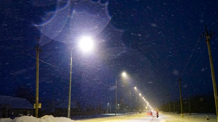 В двух селах Хвалынского района на освещение автотрасс потратили около 42 млн рублей