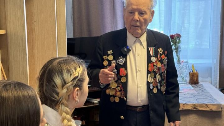 «Это нужно всем нам»: участник Великой Отечественной войны поддержал благоустройство Парка Победы