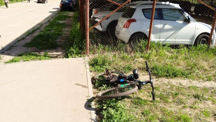 В Ленинском районе Саратова "Гранта" сбила подростка на велосипеде
