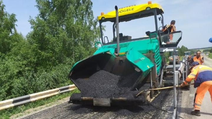 Три района Саратовской области лидируют по ремонту дорог