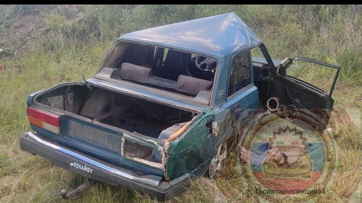 Молодой водитель на "семерке" вылетел в кювет в Романовском районе