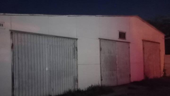 Ночью в Балакове чуть не сгорел гараж