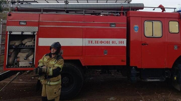 На пожаре в Ровенском районе погиб мужчина