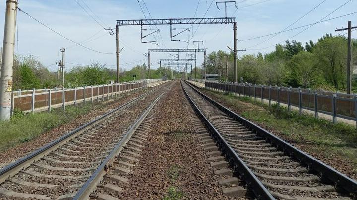 Под Саратовом пригородный поезд изменит путь перегона