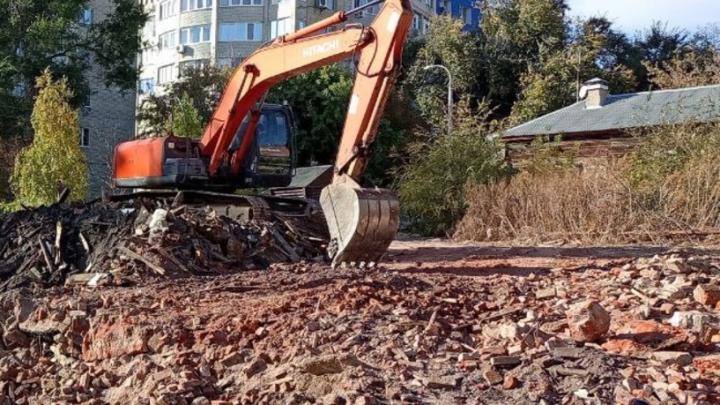 В Саратве готовят к сносу еще пять домов