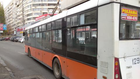 На Московской встали троллейбусы