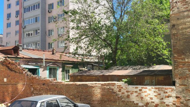 Недобросовестный подрядчик сорвал ремонт детсада в Марксовском селе