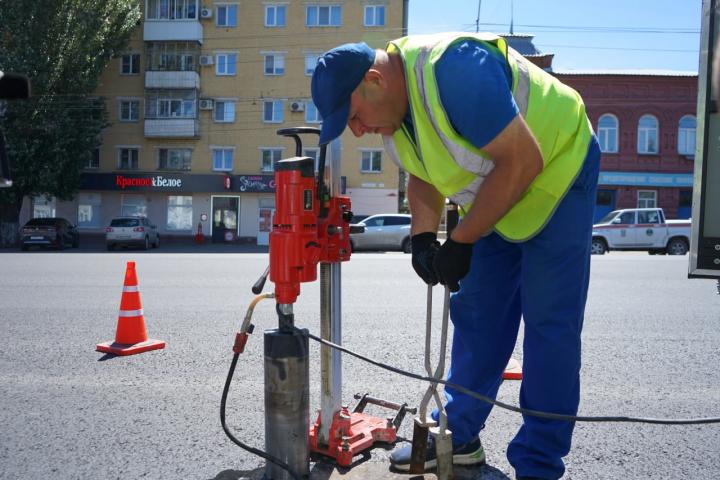 Более половины ремонта улицы Чернышевского в Саратове позади