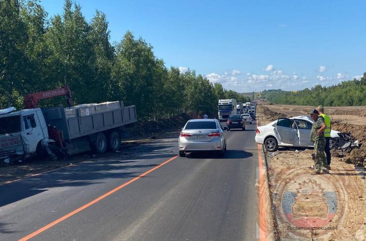 В Саратовской области расследуют смертельное ДТП