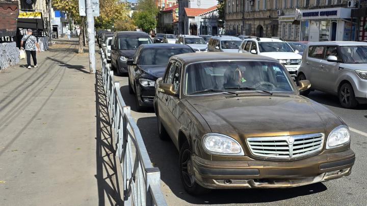 В Саратове ограничат движение транспорта из-за хоккейного матча