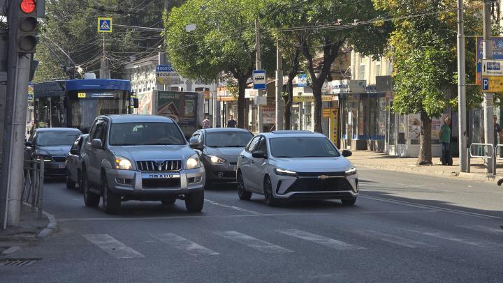 В Саратове временное ограничение движения на улице 7-й Артельный проезд