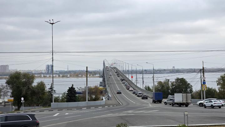 Реконструкция Славянской площади в Саратове: городские власти ищут подрядчика